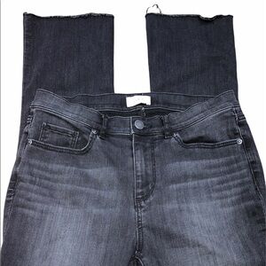 LOFT outlet size 6 Demi boot raw hem jeans